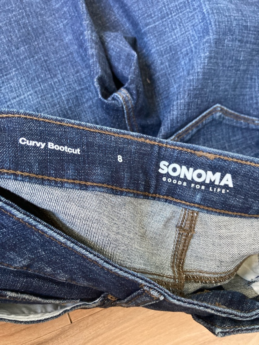 Sonoma high rise curvy bootcut jean no gapping at the waist size 8 - Picture 10 of 15